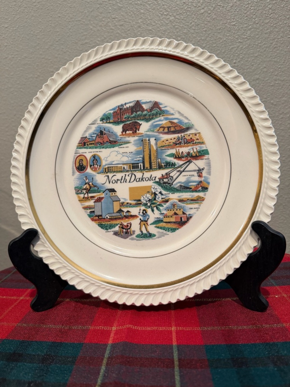 North Dakota Decorative Collector Plate - White with Gold Trim